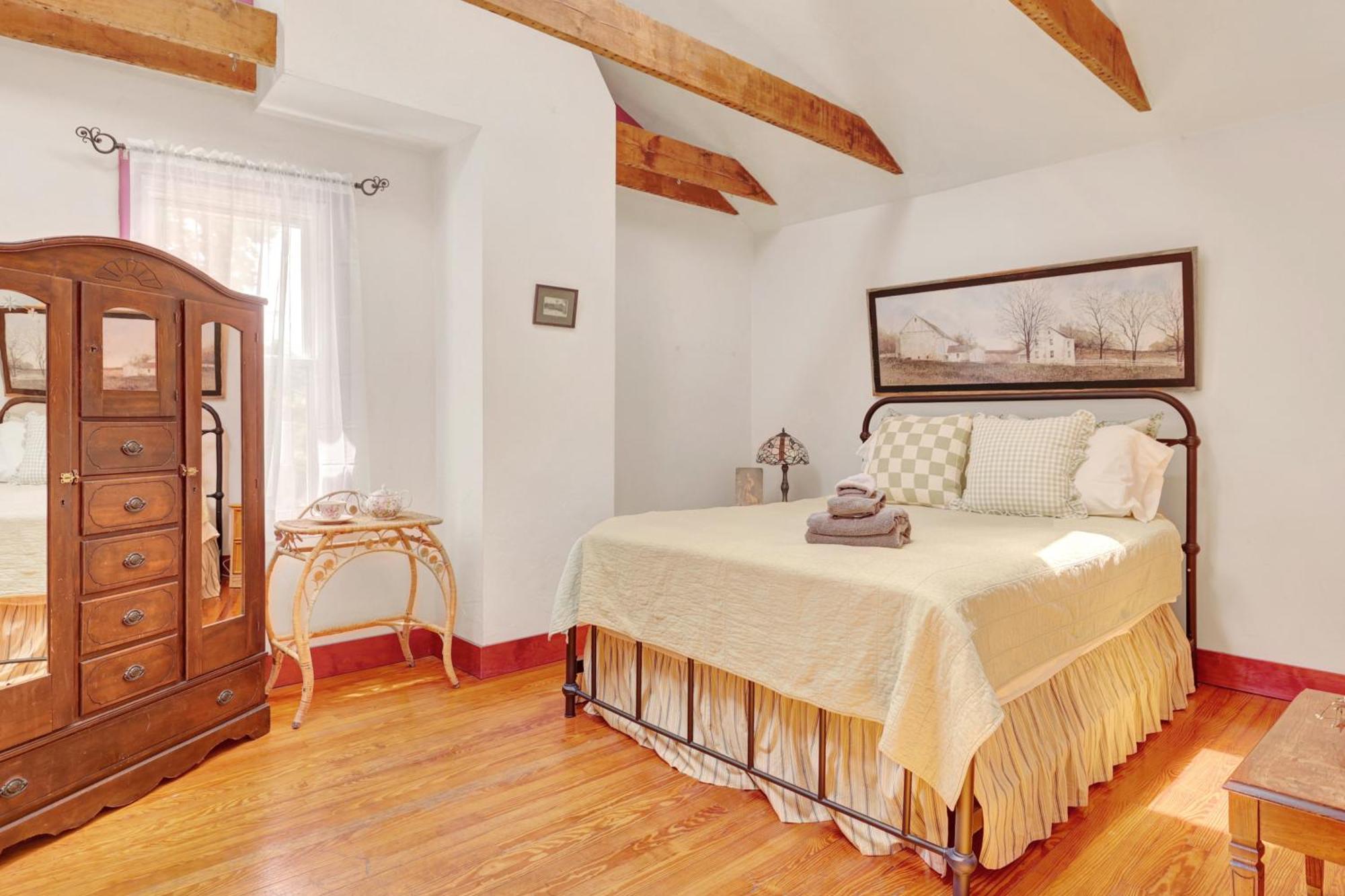 Ferienhaus Historic Downtown Gem